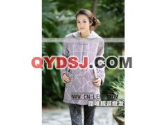 秋冬爆款掘金指南 女裝毛衣衛(wèi)衣批發(fā)選品與低成本運營策略