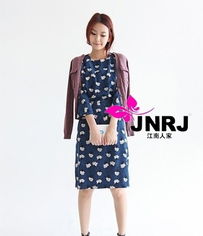 服裝批發(fā)市場全解析 從品牌折扣到外貿韓版，打造您的服裝生意版圖